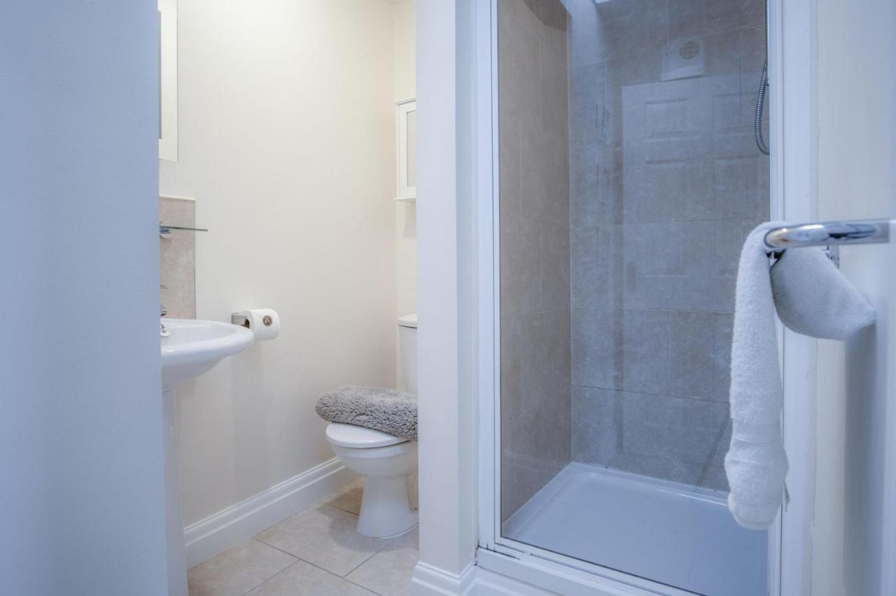 North Heights - 2 Bedroom Penthouse - Apartment