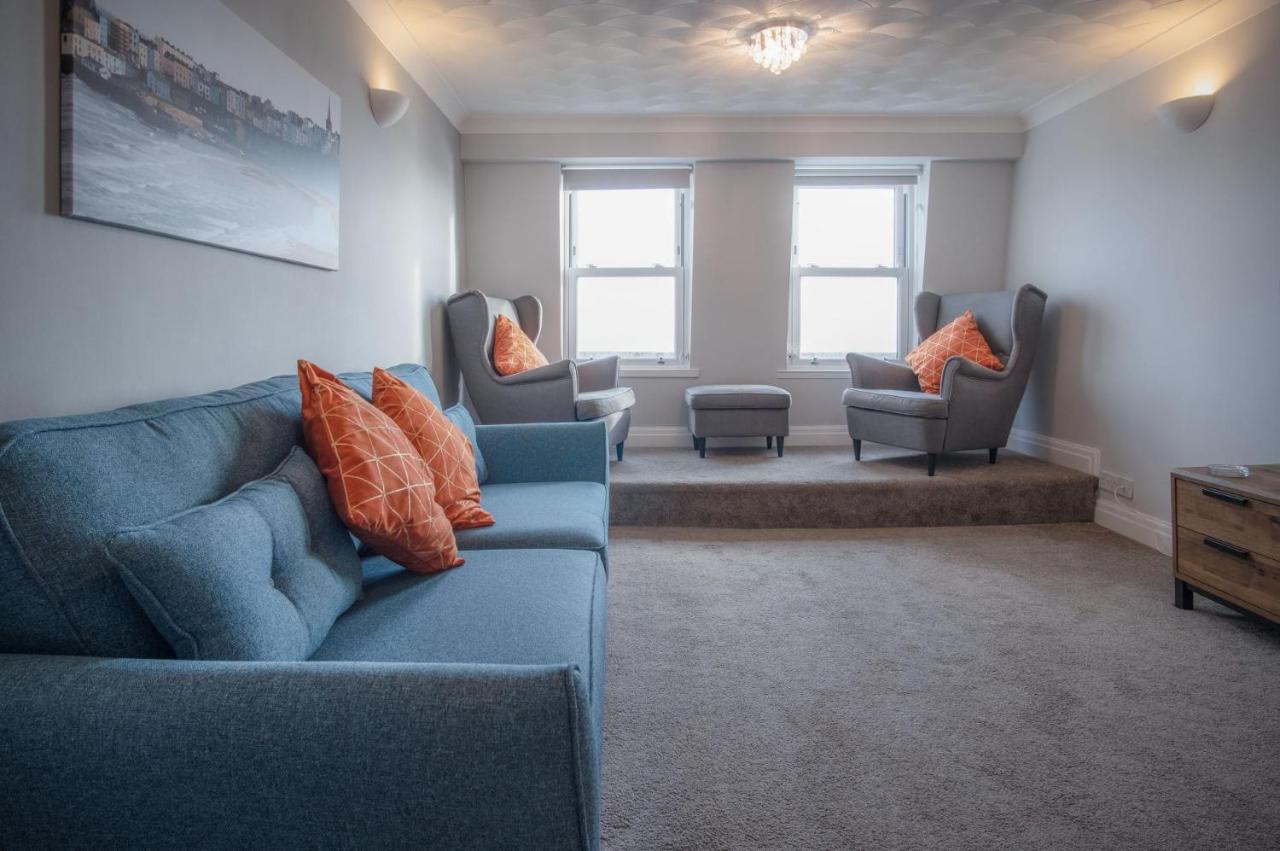 Apartment North Heights - 2 Bedroom Penthouse - Tenby