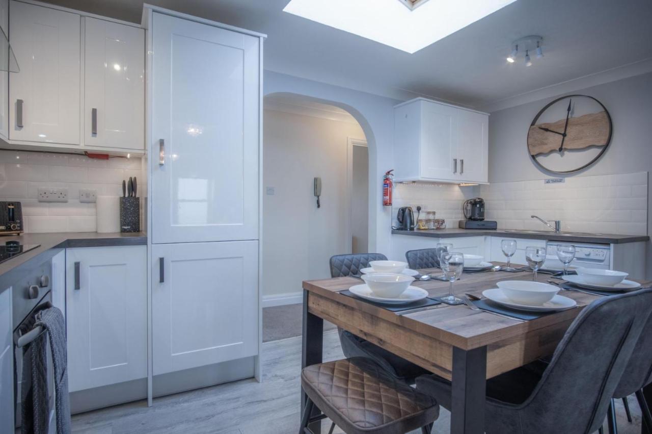Apartment North Heights - 2 Bedroom Penthouse - Tenby