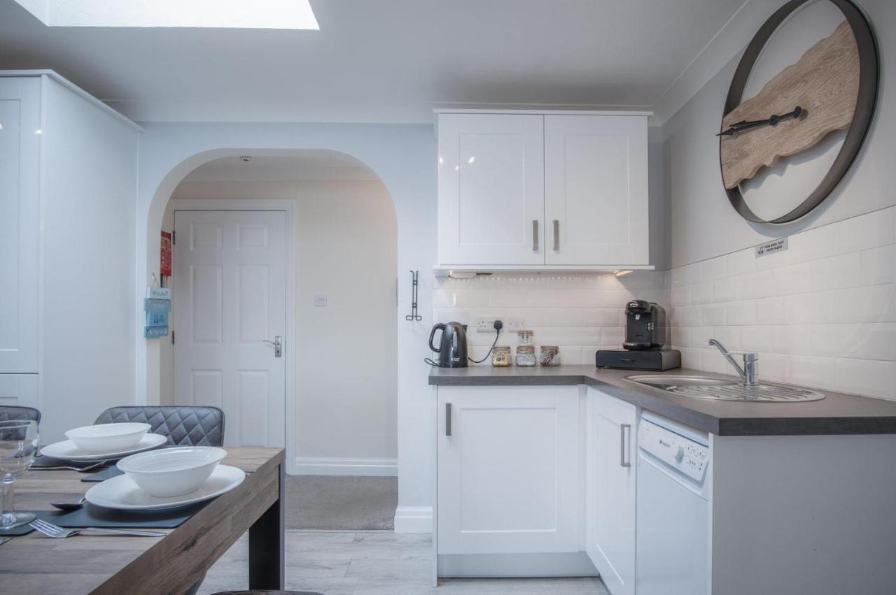North Heights - 2 Bedroom Penthouse - *