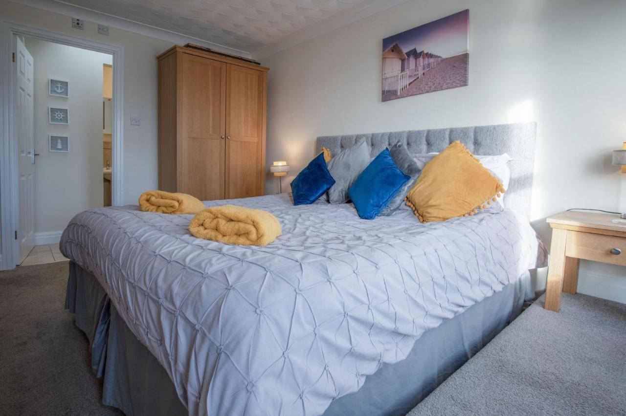 North Heights - 2 Bedroom Penthouse - *