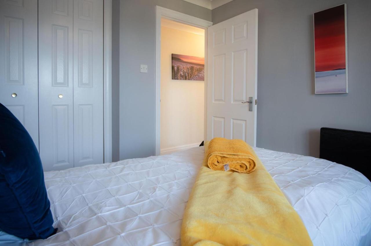 North Heights - 2 Bedroom Penthouse - Apartment Tenby