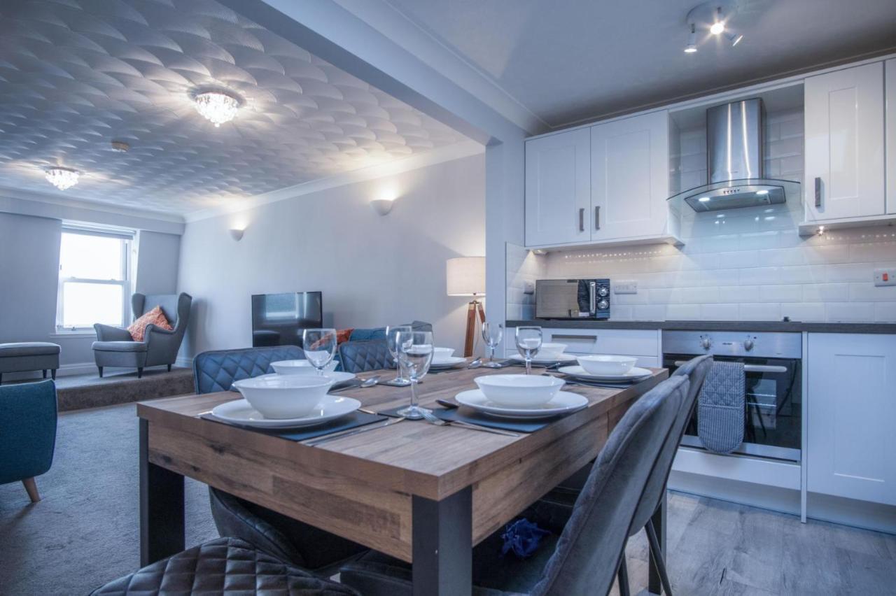 North Heights - 2 Bedroom Penthouse -