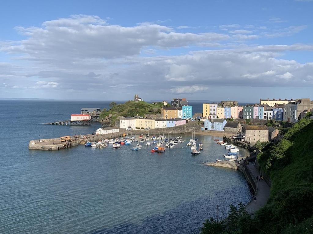 Holiday home Seasalt - Modernised Traditional Cottage, Sleeps 5,short Walk To Beaches, Town, Amenities