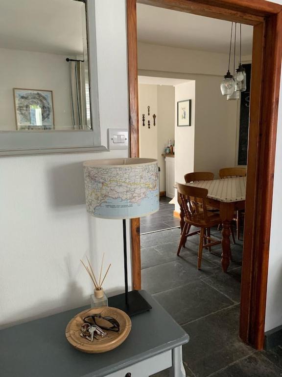 Seasalt - Modernised Traditional Cottage, Sleeps 5,short Walk To Beaches, Town, Amenities *