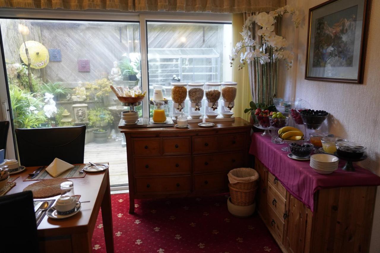 Guest house Marlborough Guest House B & B Tenby
