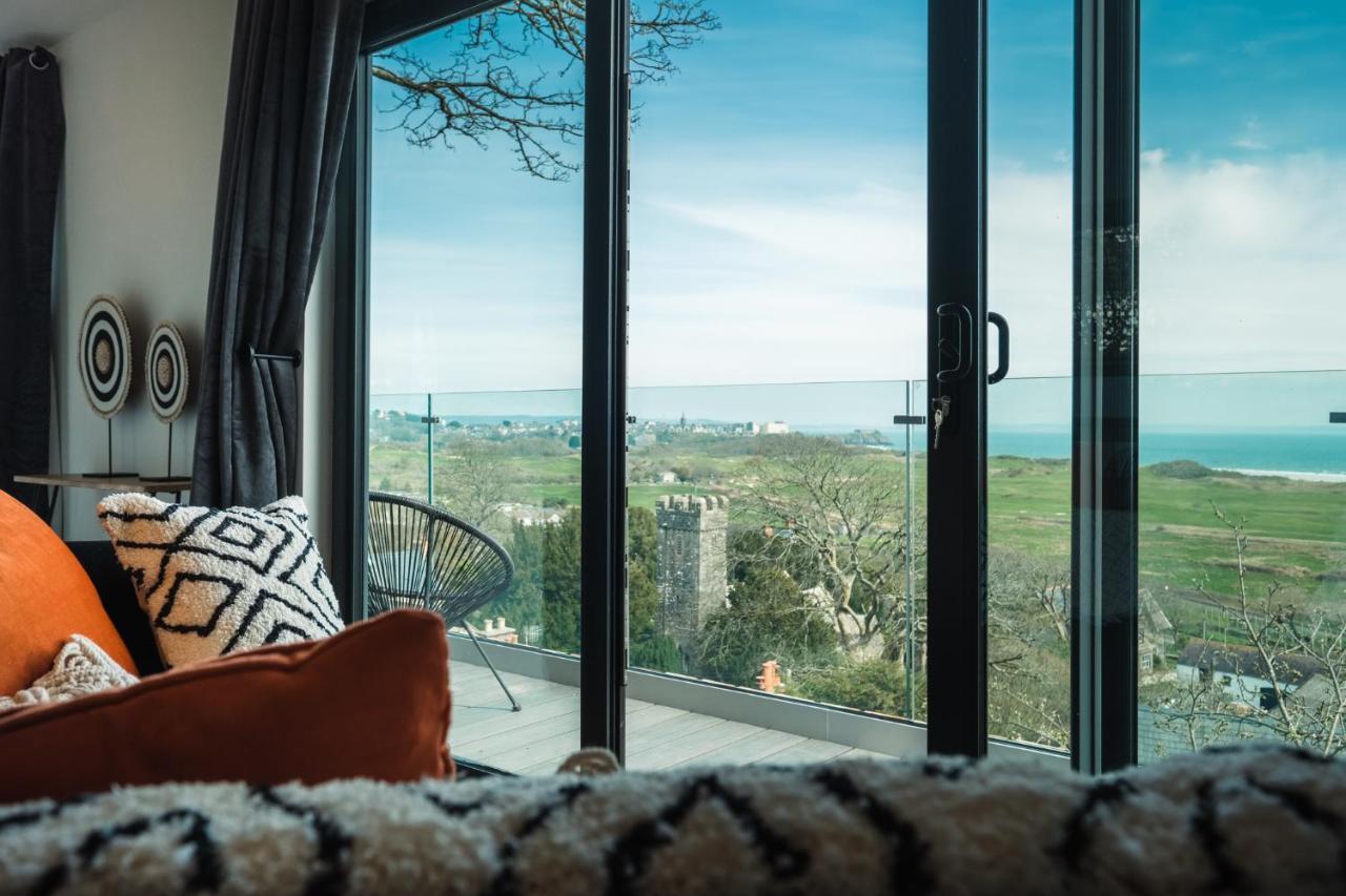 Priory Bay Escapes - Visum Tenby