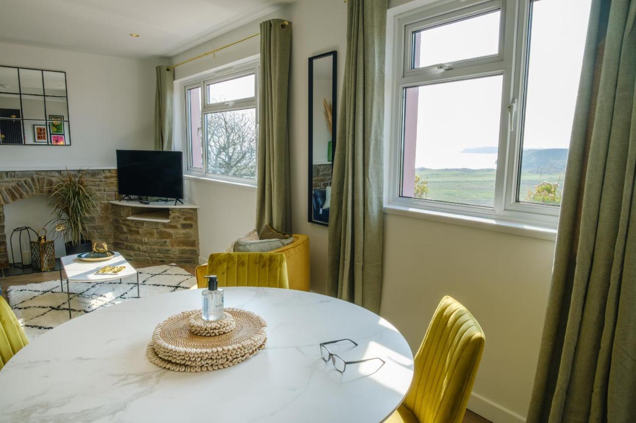 Priory Bay Escapes - Matahari * Tenby