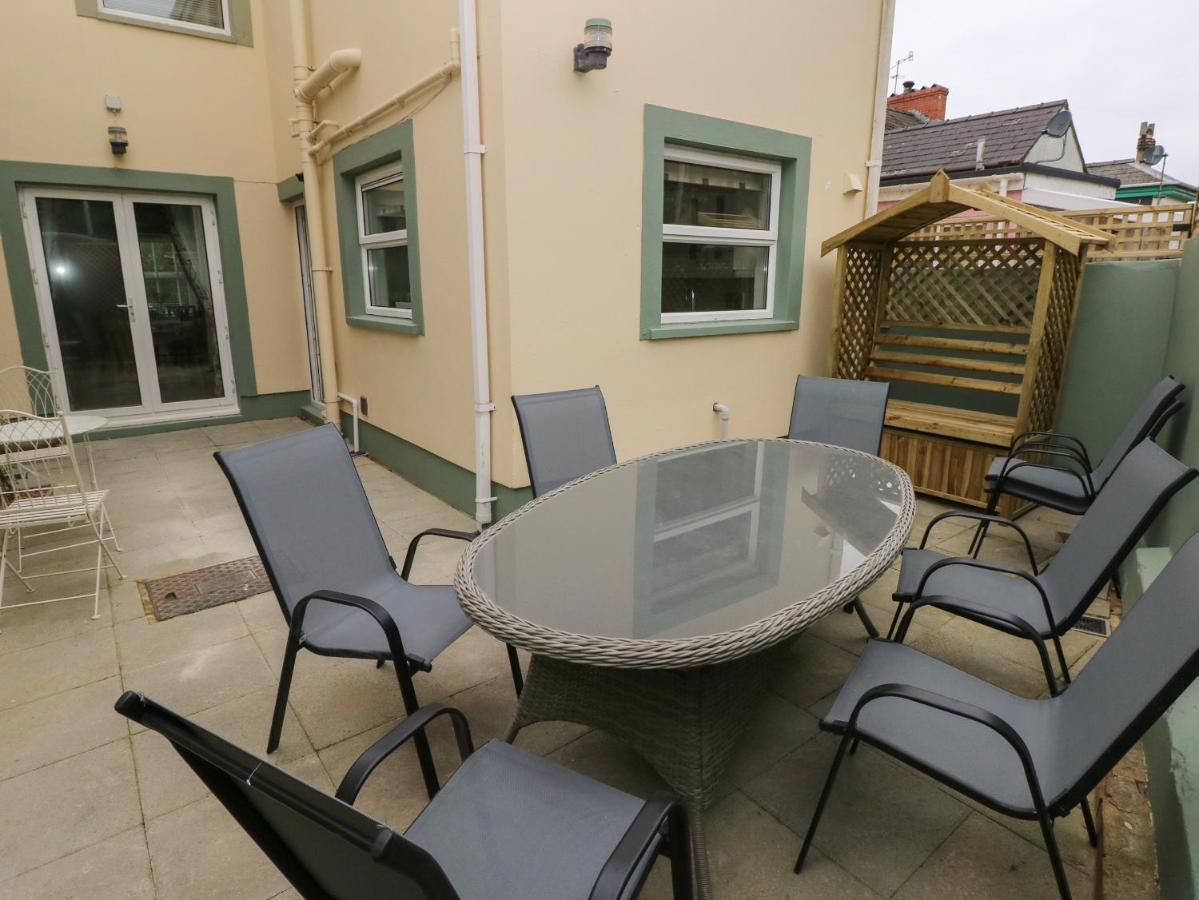Stones Throw Holiday home