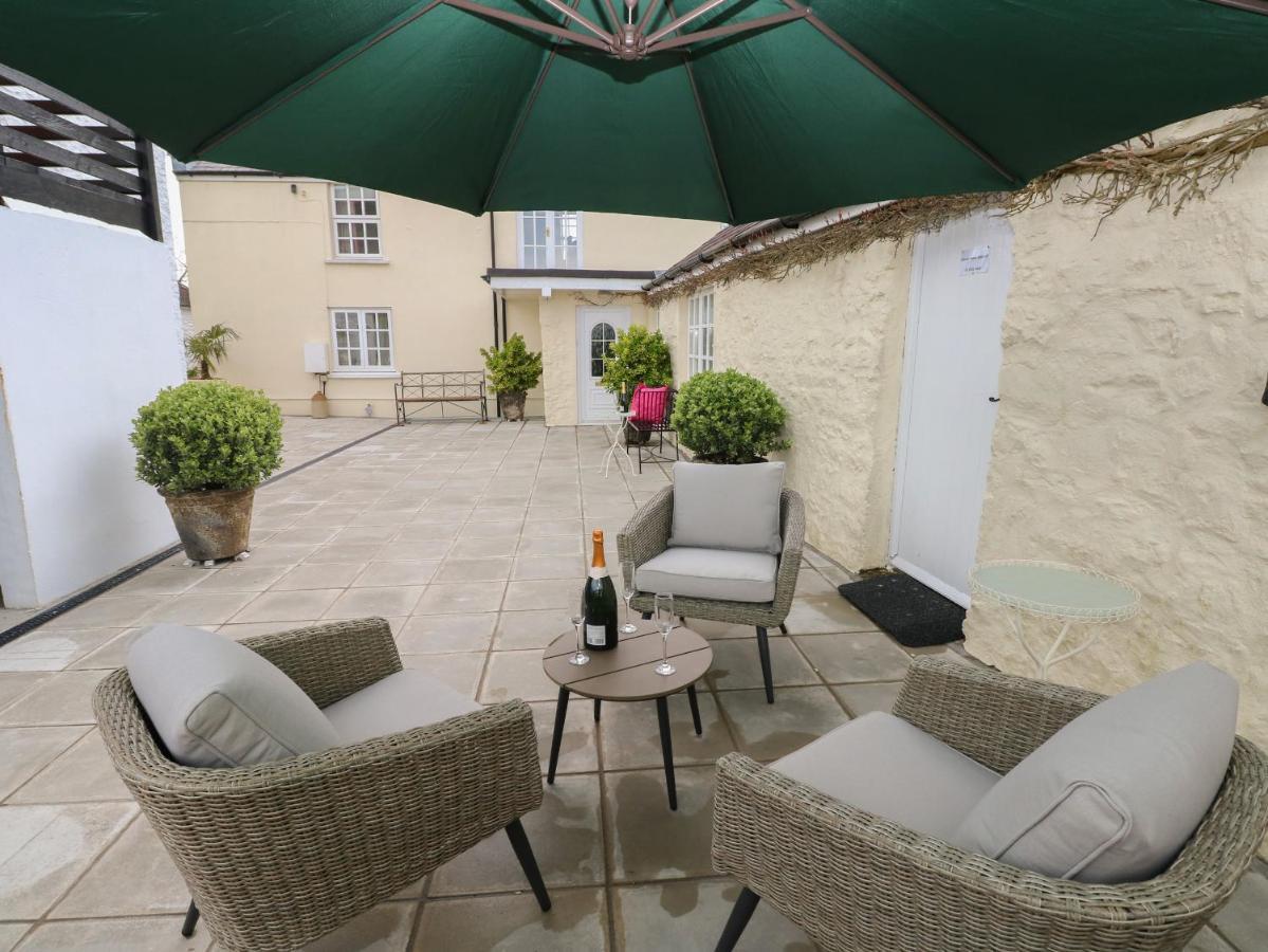 Holiday home Clementine Tenby