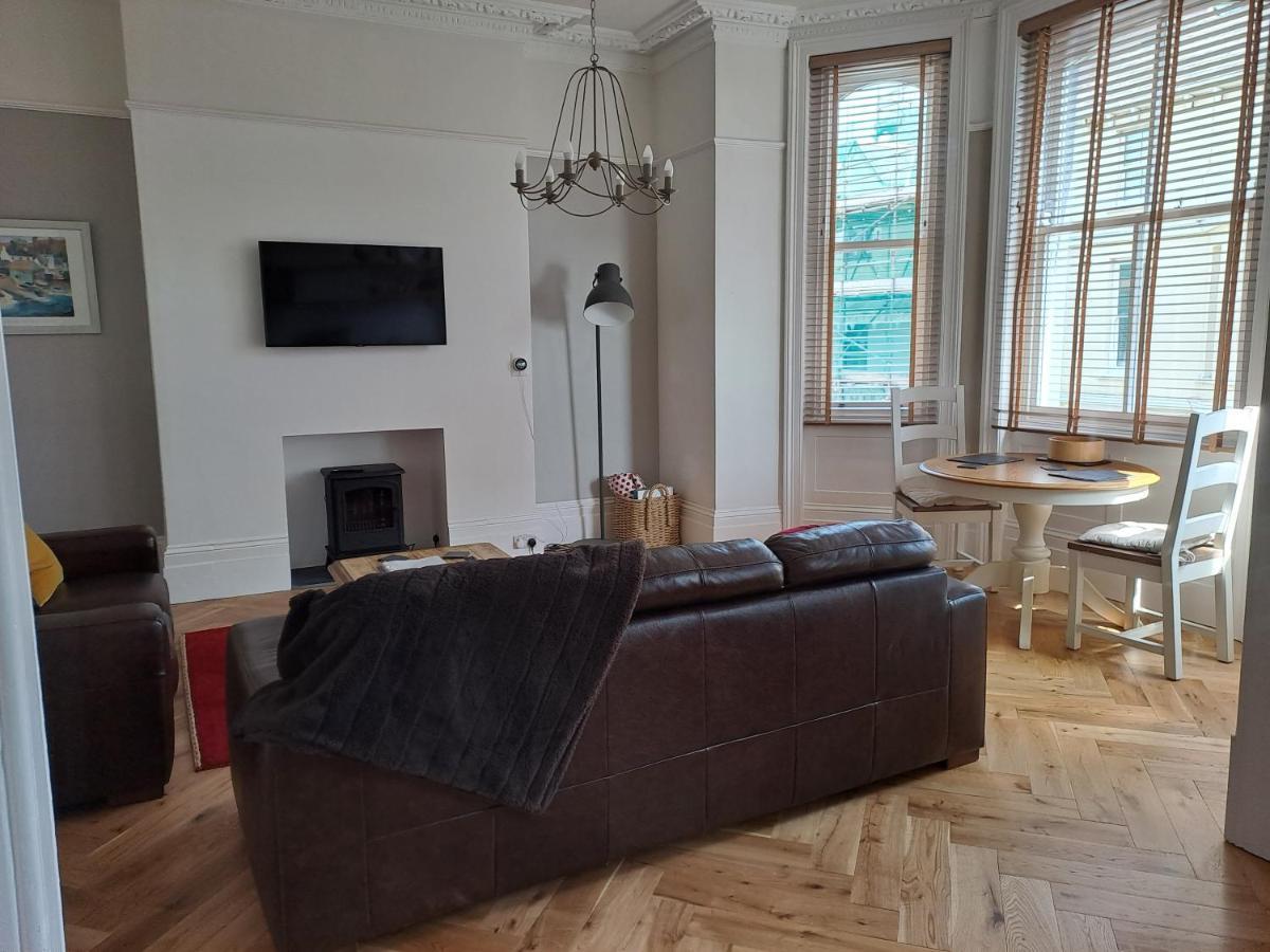 Spinnaker - Self Catering Apartment, Tenby