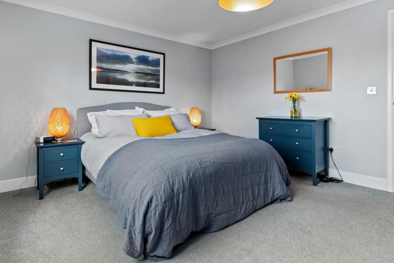 Woodfield House - Beautiful Holiday home Tenby