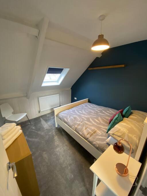 Apartment Hideaway - By The Beaches *