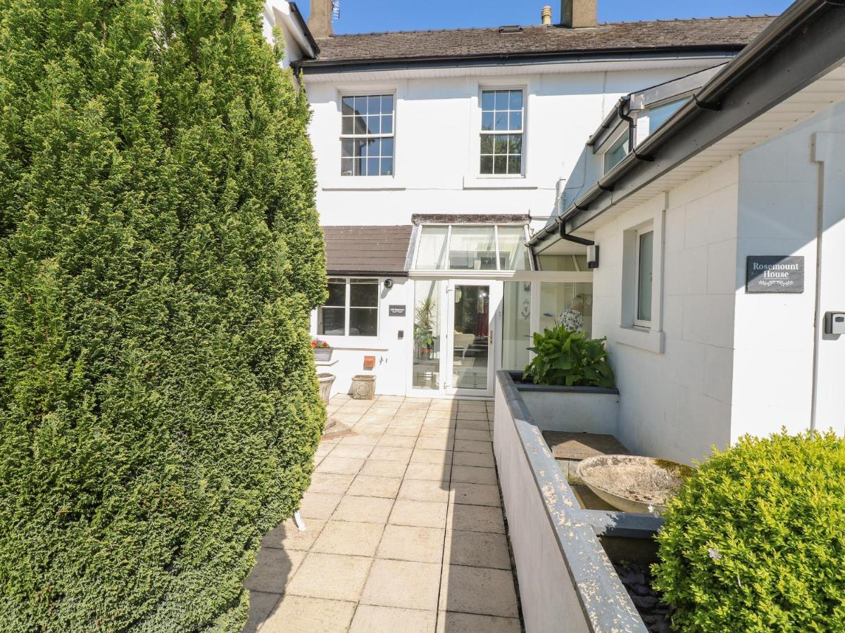 Holiday home Little Rosemount Tenby