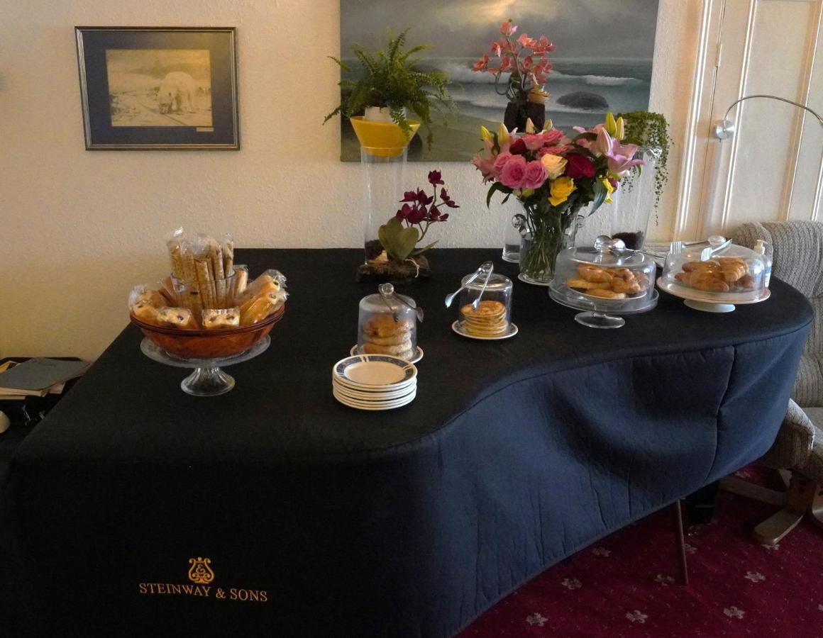 Marlborough Guest House B & B 3* Tenby