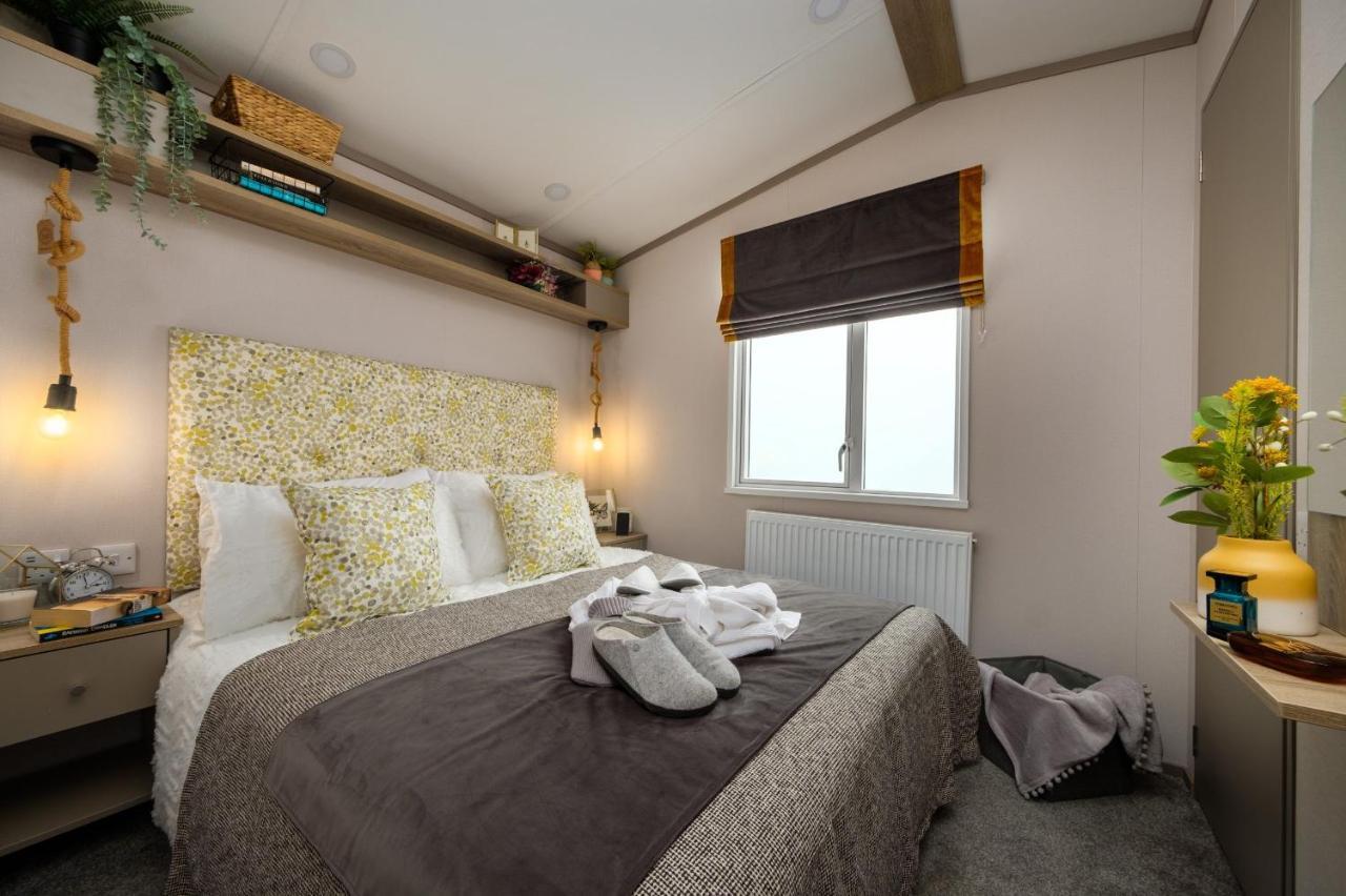 Stonewood Premium - 3 Bedroom Tenby