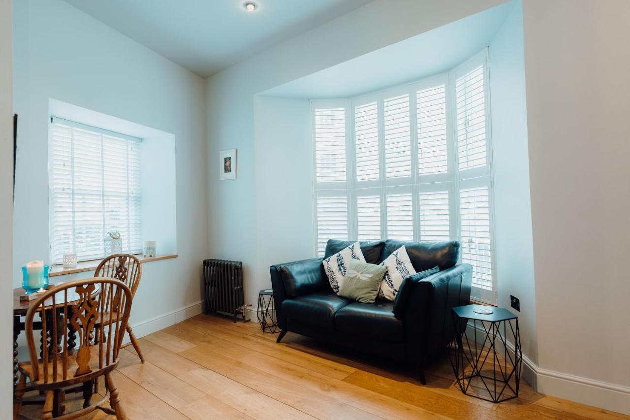 Luxury Above The Stunning Harbour * Tenby