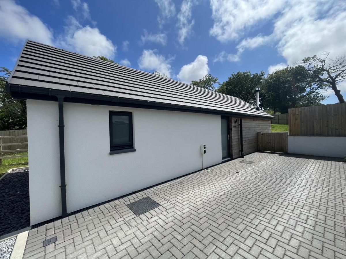 Oak Holiday home Tenby
