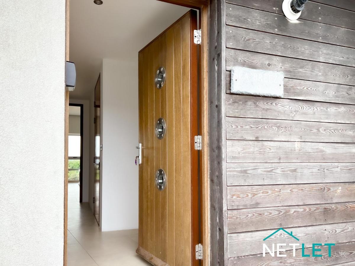 Sea Breeze Apartment Tenby