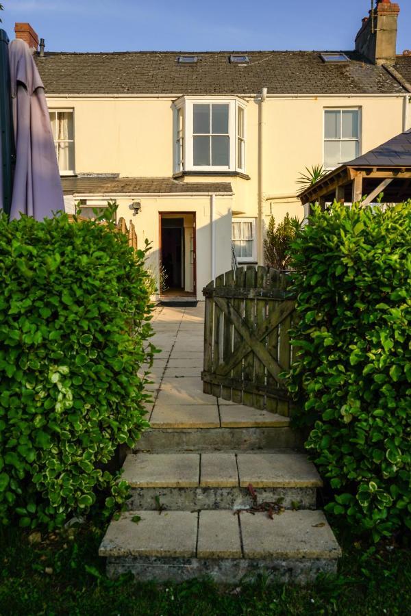 Bed & Breakfast House - Lundy North Manorbier