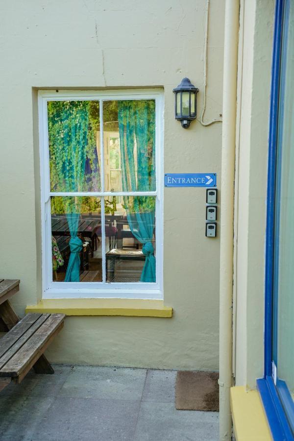 Bed & Breakfast Manorbier House - St Anne's