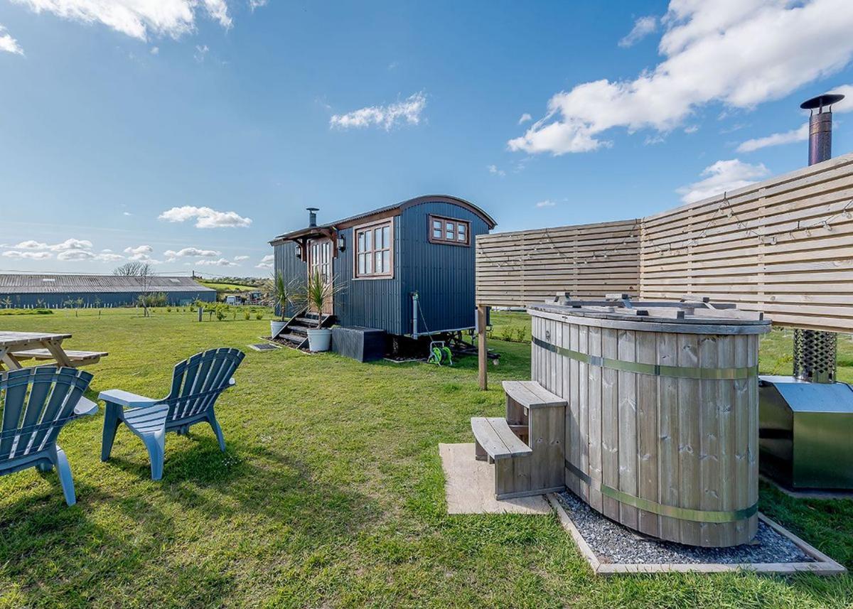 Holiday park Headland Escape Glamping Tenby