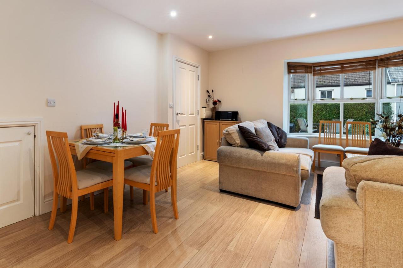 Park Place Court - Close To With Parking Holiday home