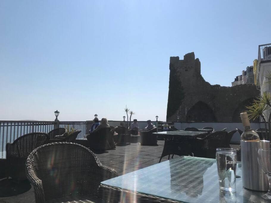 Apartment Caldey View