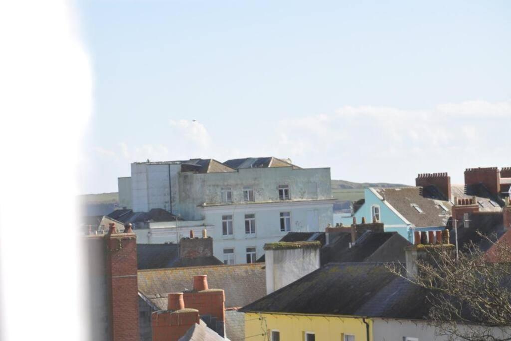 Caldey View Apartment Tenby