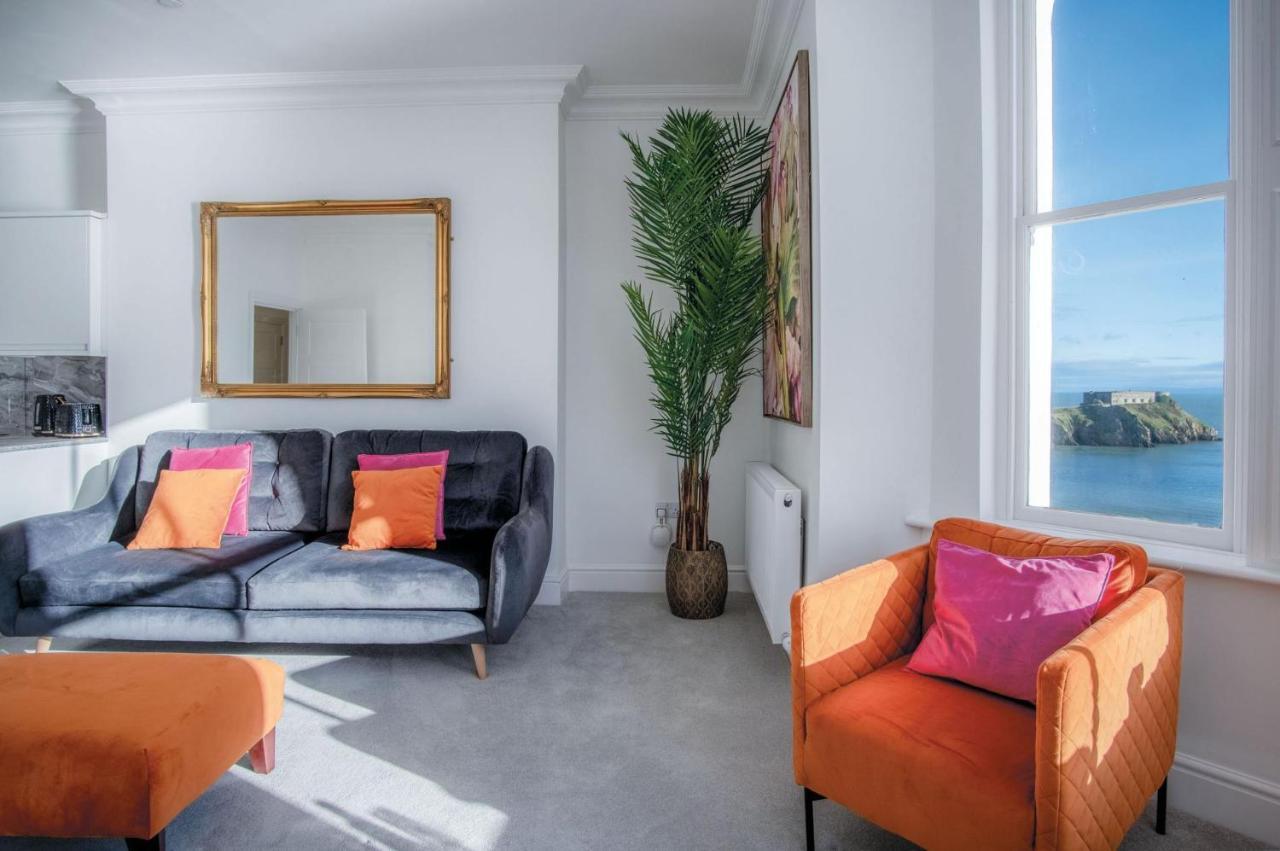 Caldey View - Luxury 2 Bedroom - Panorama - Tenby