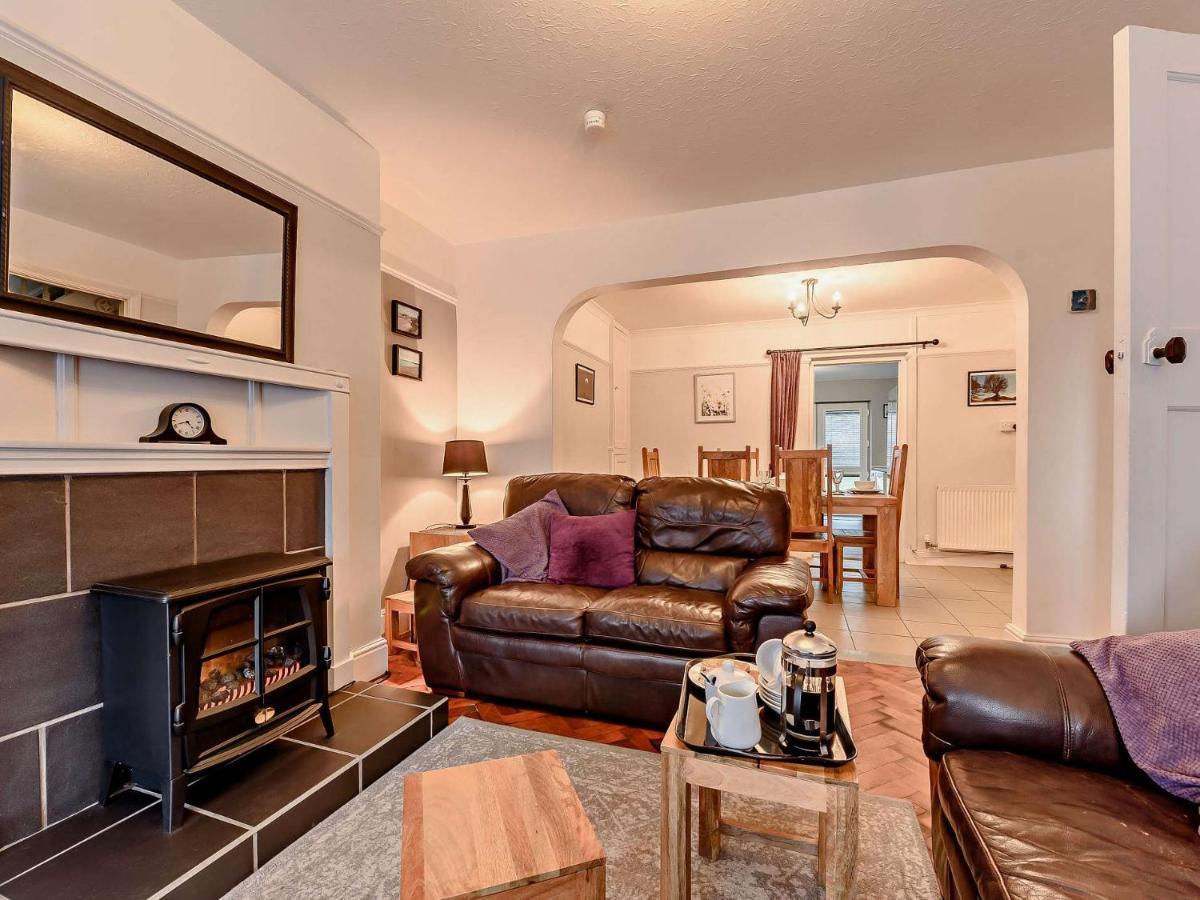 Holiday home 3 Bed In Fb063