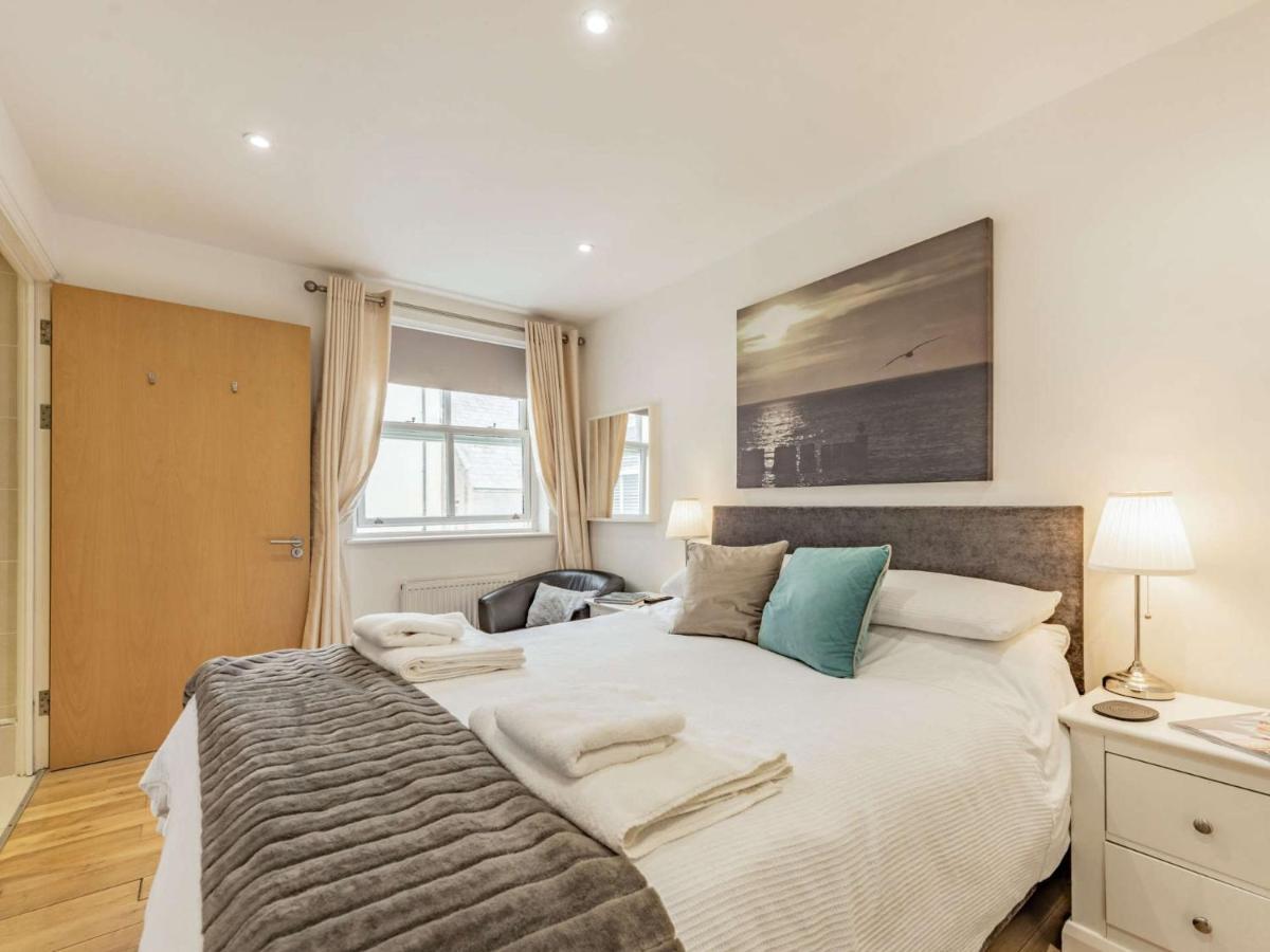 Apartment 3 Bed In Fb055