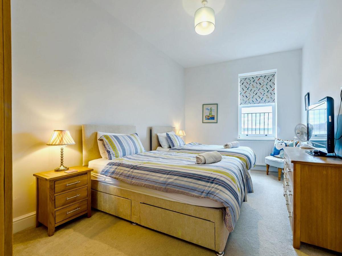 3 Bed In Fb161 *