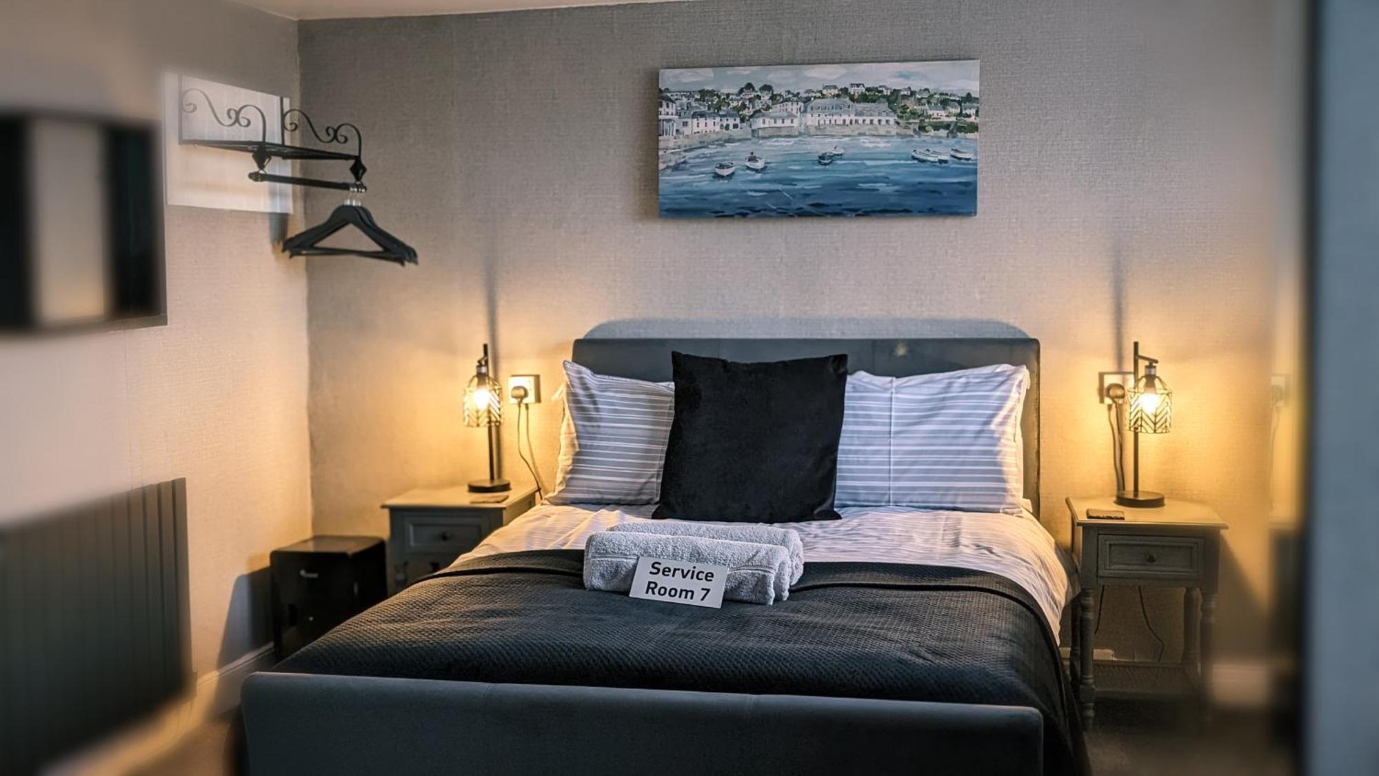 Croyland Guest house Tenby