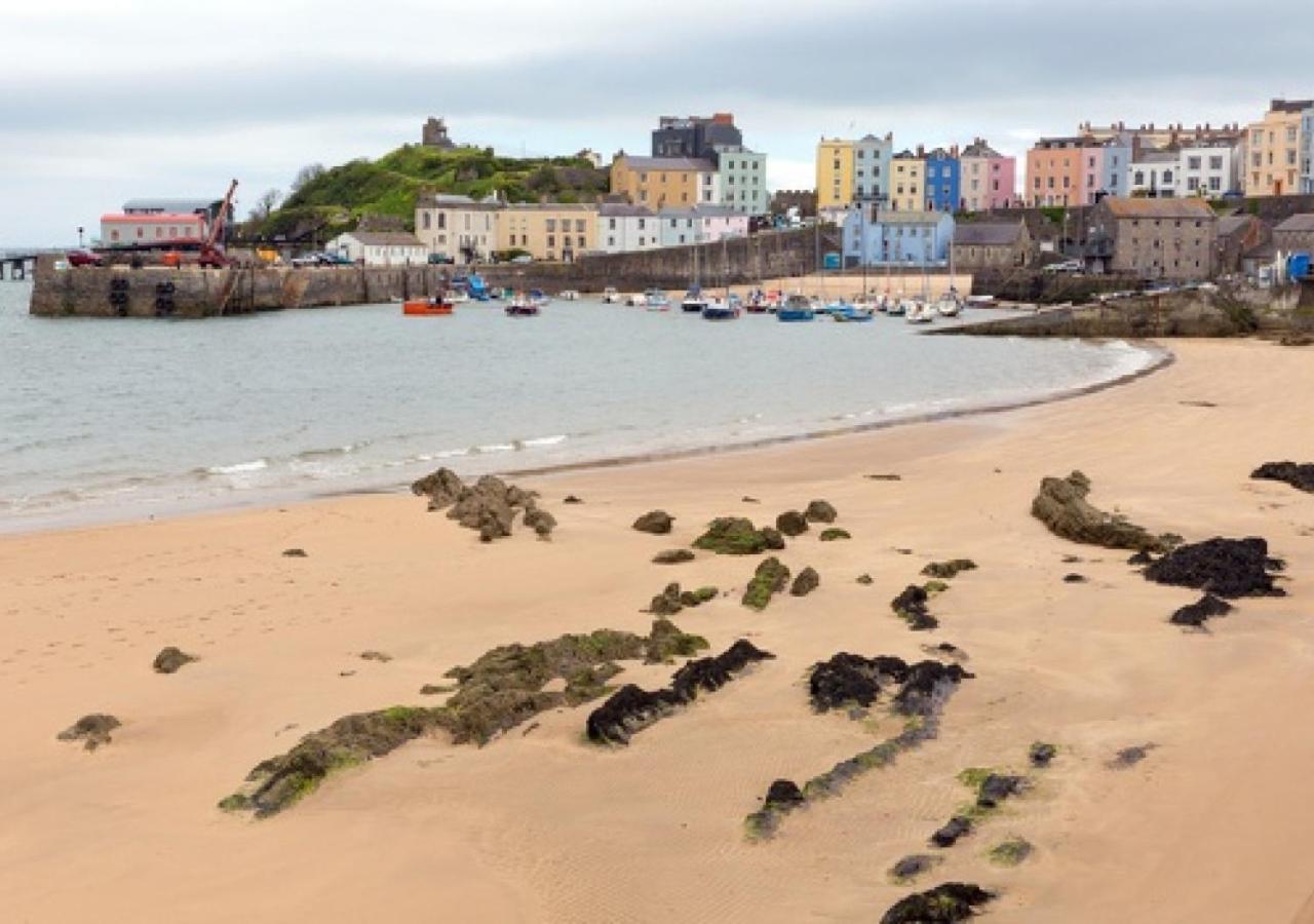 Ship Ahoy Tenby