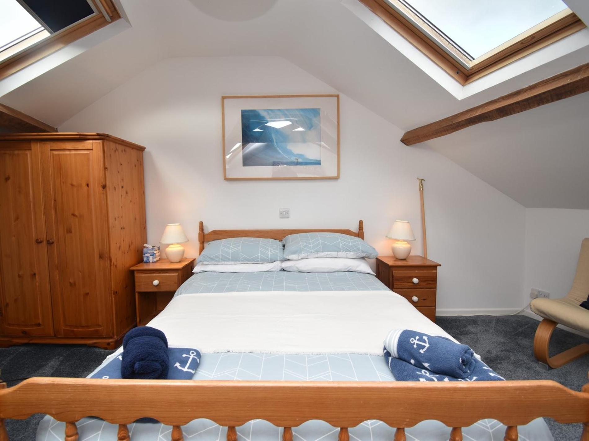 3 Bed In 88728 Tenby