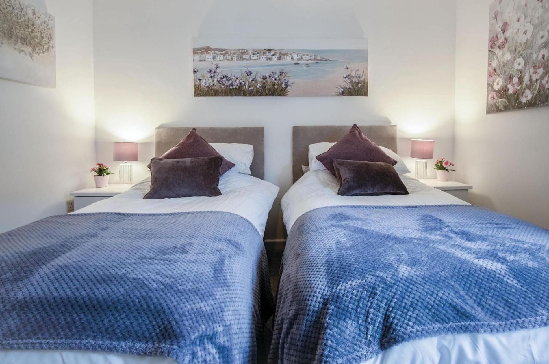 Luxurious Charlton Mews - 2 Bed - Tenby