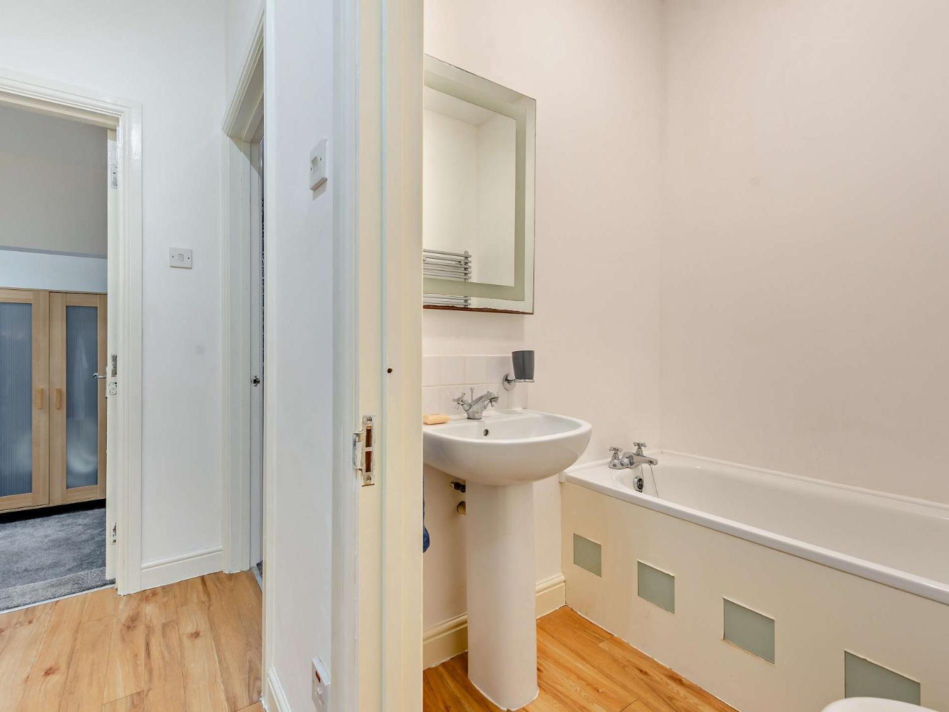 2 Bed In 94175 Holiday home *