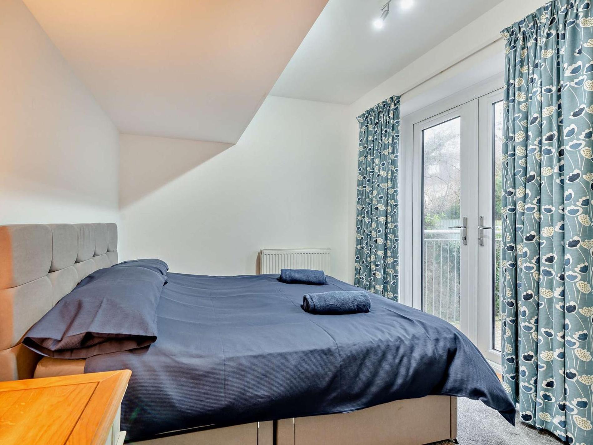 2 Bed In 94175 Holiday home