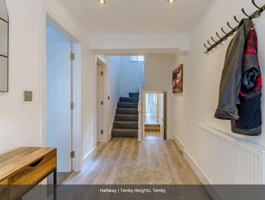 Heights, 5 En-suites, Parking & Garden *