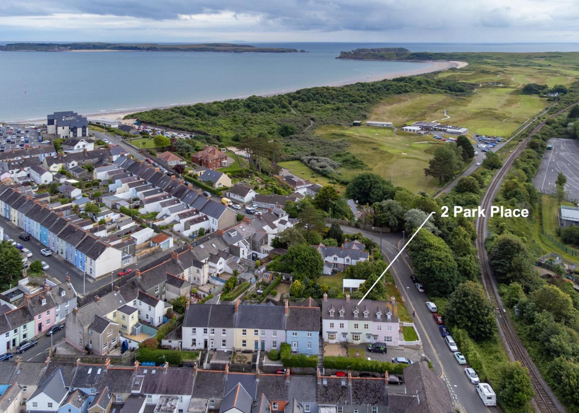 Park Place Court 2 - Close To Holiday home *