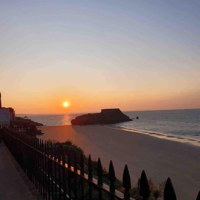 The Rossea - * Tenby