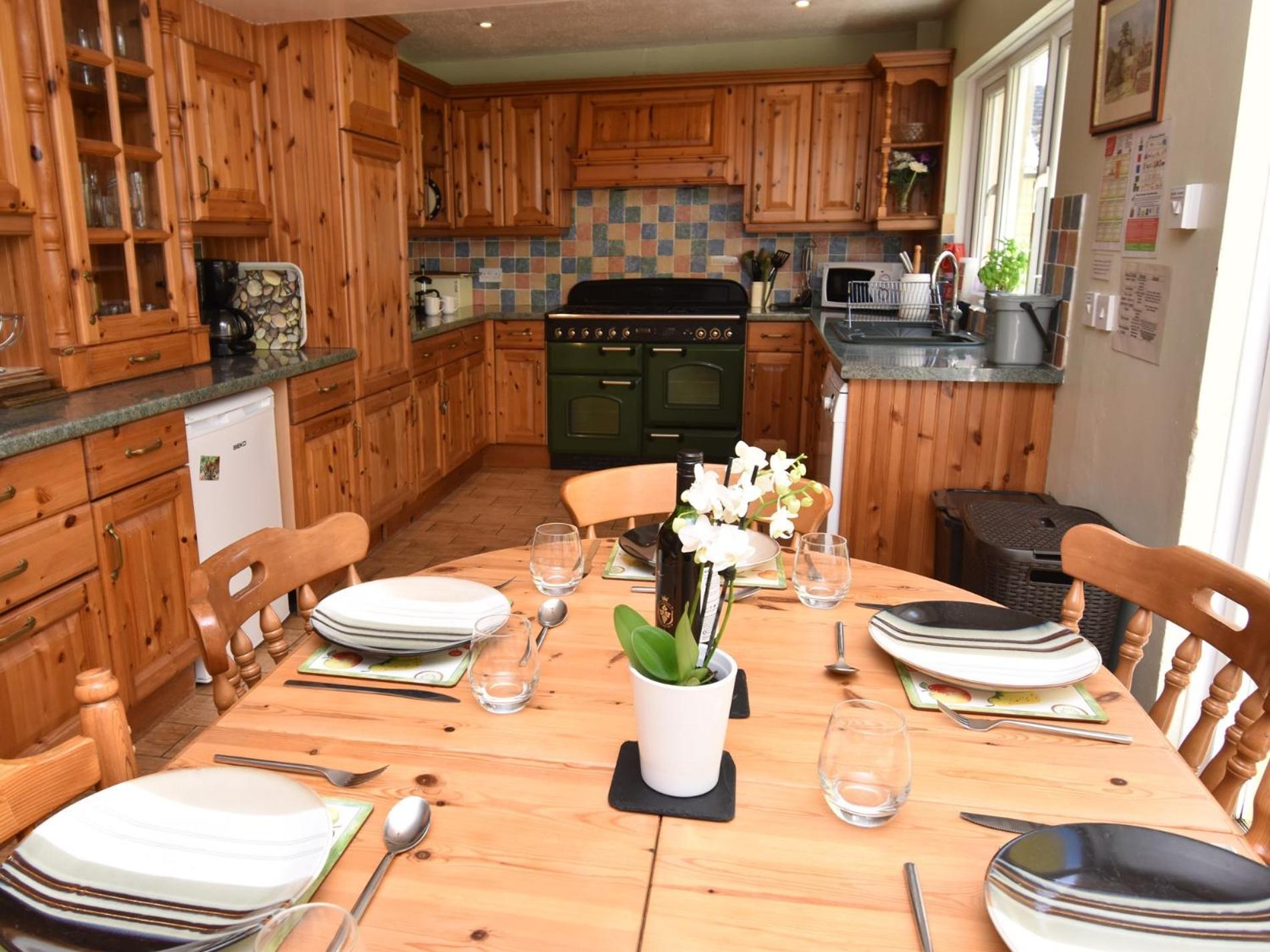6 Bed In Fb220