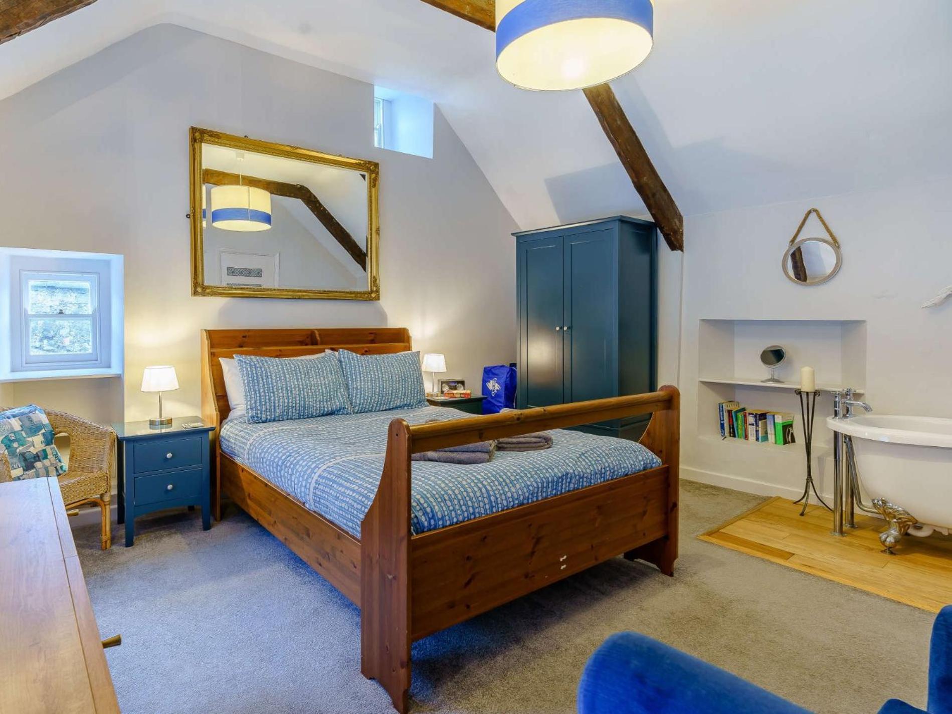 Holiday home 4 Bed In Fb042 *