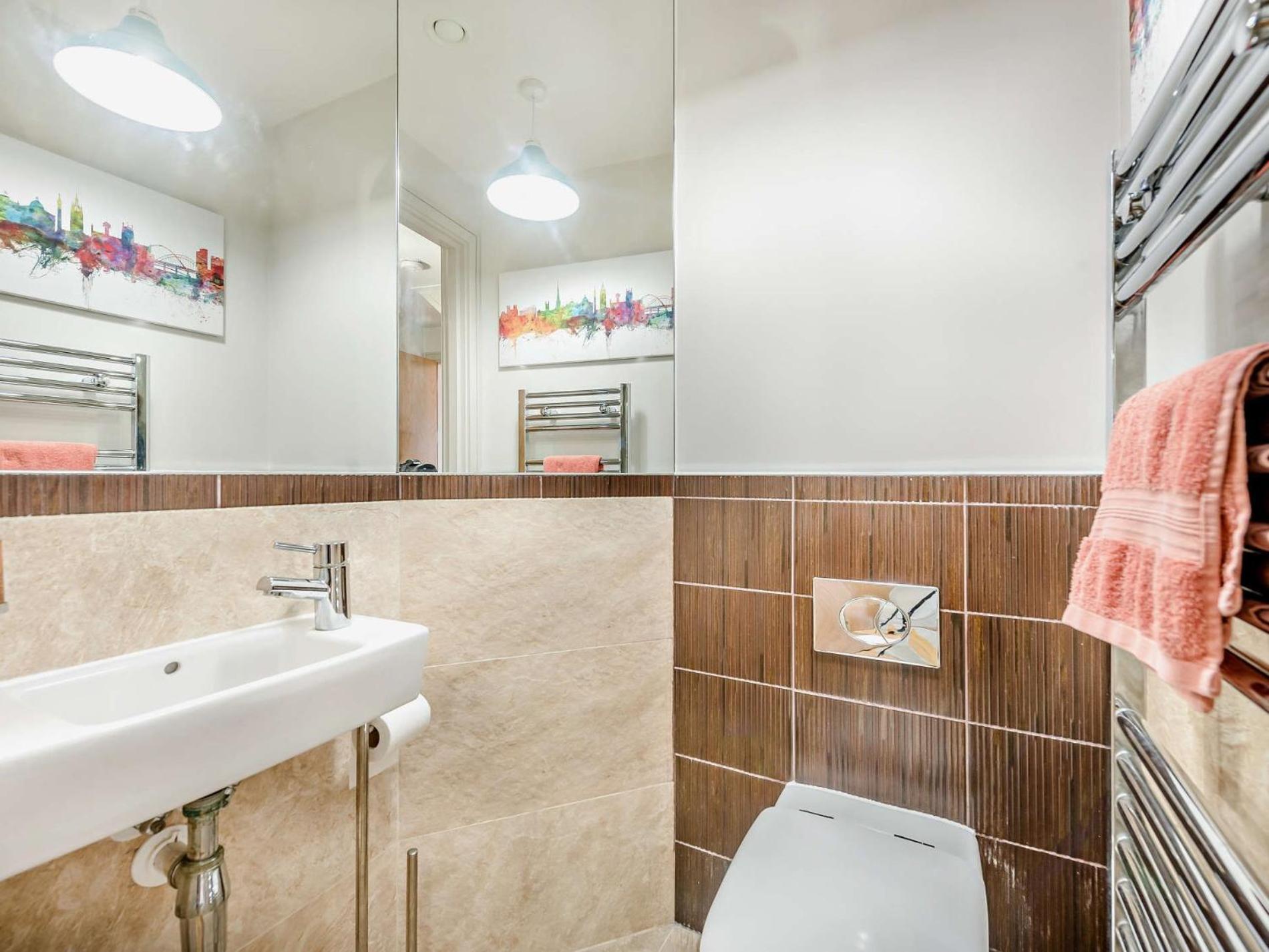 Apartment 2 Bed In Fb061 *