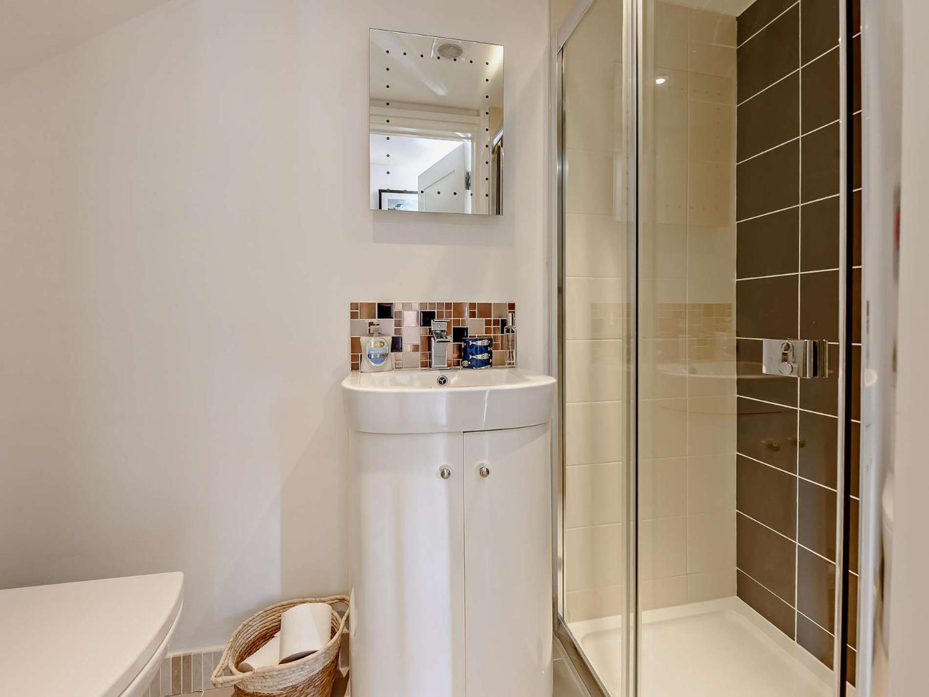 Holiday home 2 Bed In 91092 Tenby