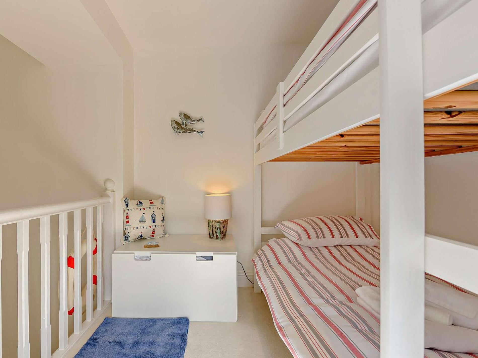 2 Bed In 91092 Holiday home