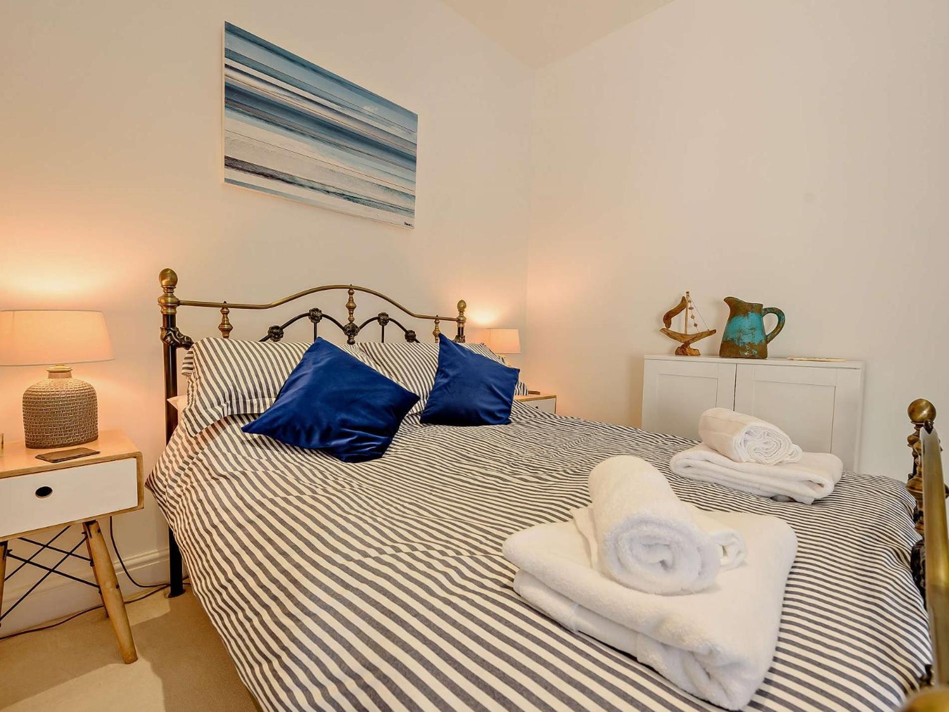 2 Bed In 91092 *