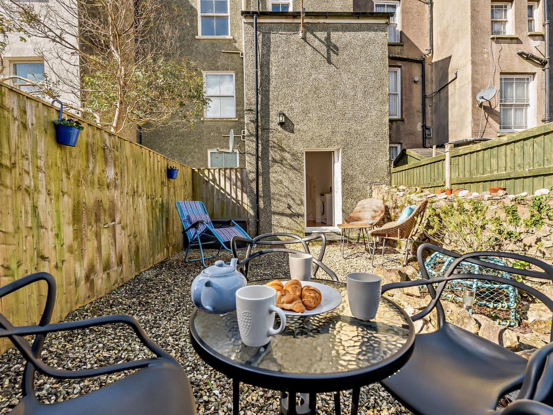 2 Bed In 91092 *