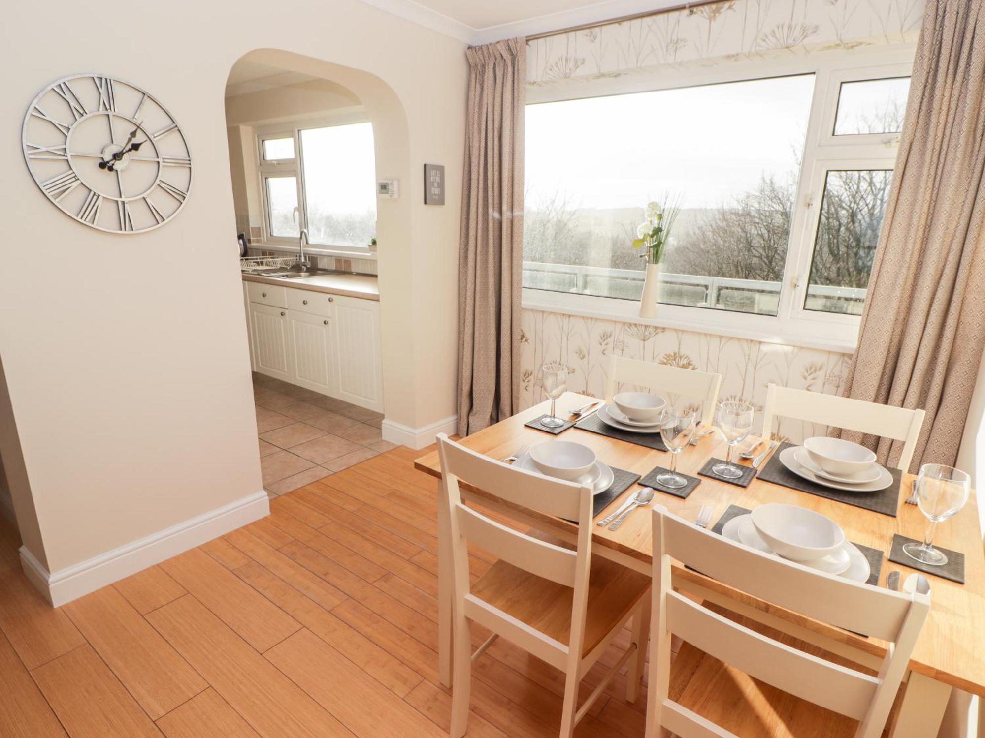 54 Croft Court Tenby